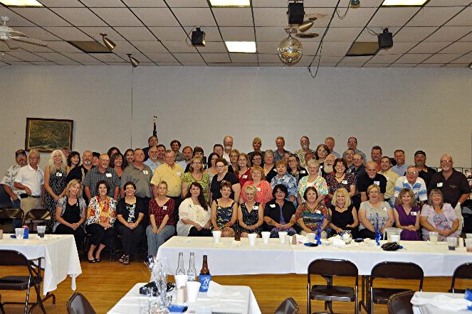 4x6 ratio group pic 40th reunion